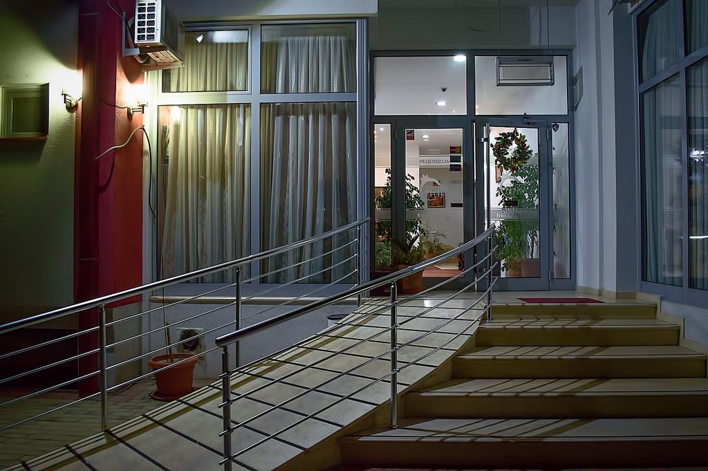 Hotel Nar Gevgeli Dış mekan fotoğraf