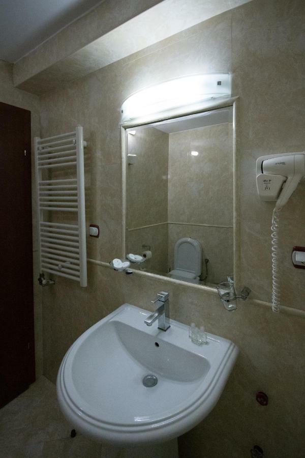 Hotel Nar Gevgeli Dış mekan fotoğraf